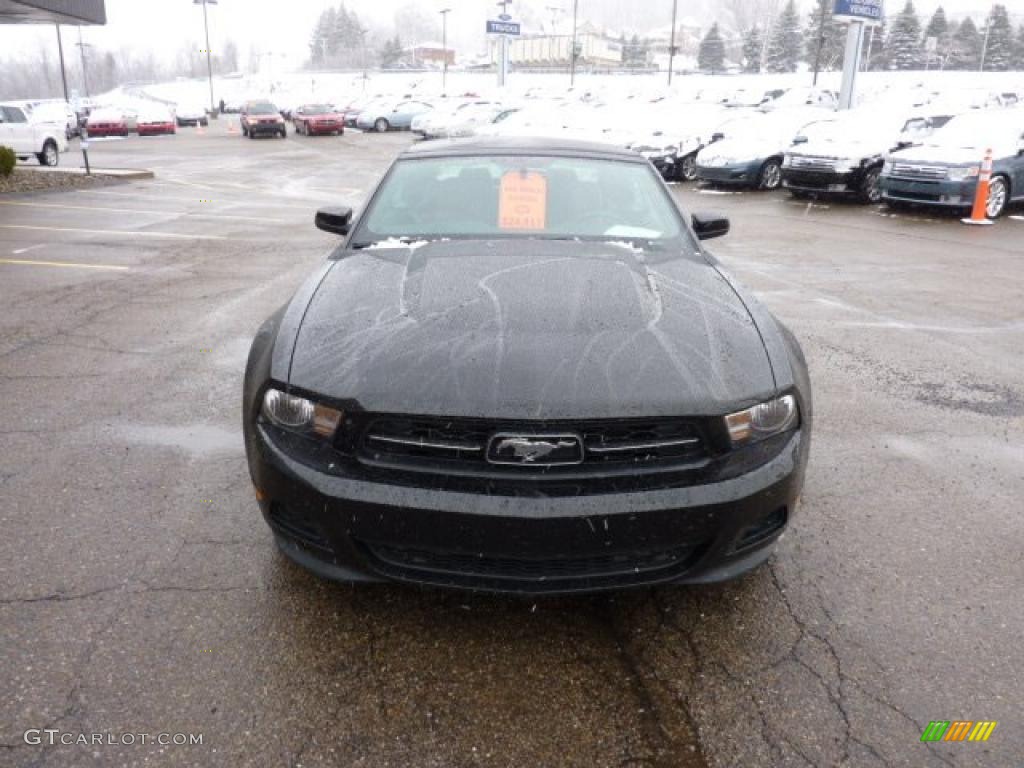 2011 Mustang V6 Premium Convertible - Ebony Black / Saddle photo #7
