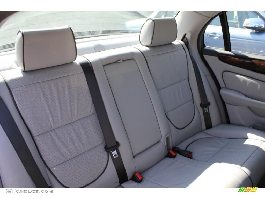 Dove/Granite Interior 2008 Jaguar XJ XJ8 L Photo #46612744