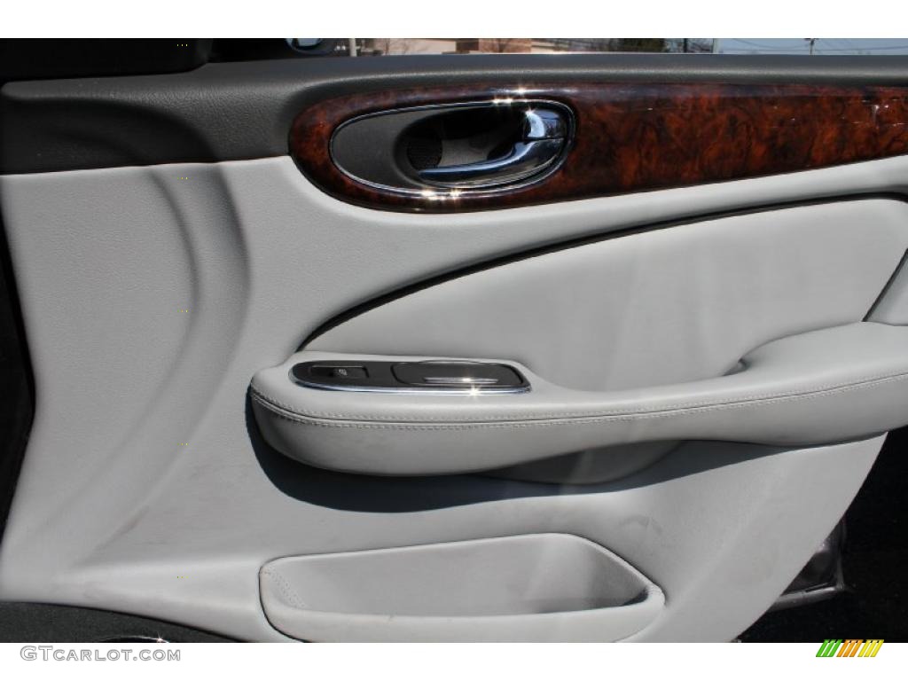 2008 XJ XJ8 L - Pearl Grey Metallic / Dove/Granite photo #26