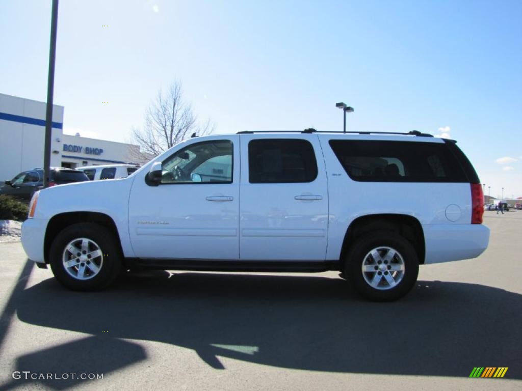 2010 Yukon XL SLT 4x4 - Summit White / Light Titanium photo #1