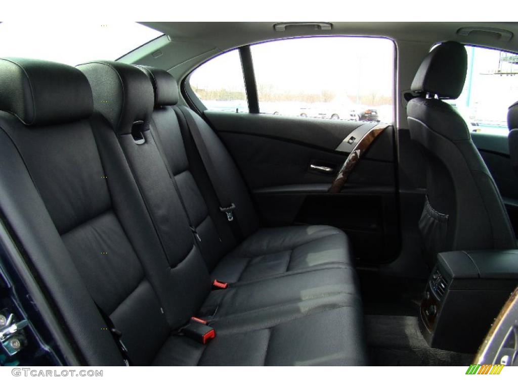Black Interior 2007 BMW 5 Series 525xi Sedan Photo #46613356