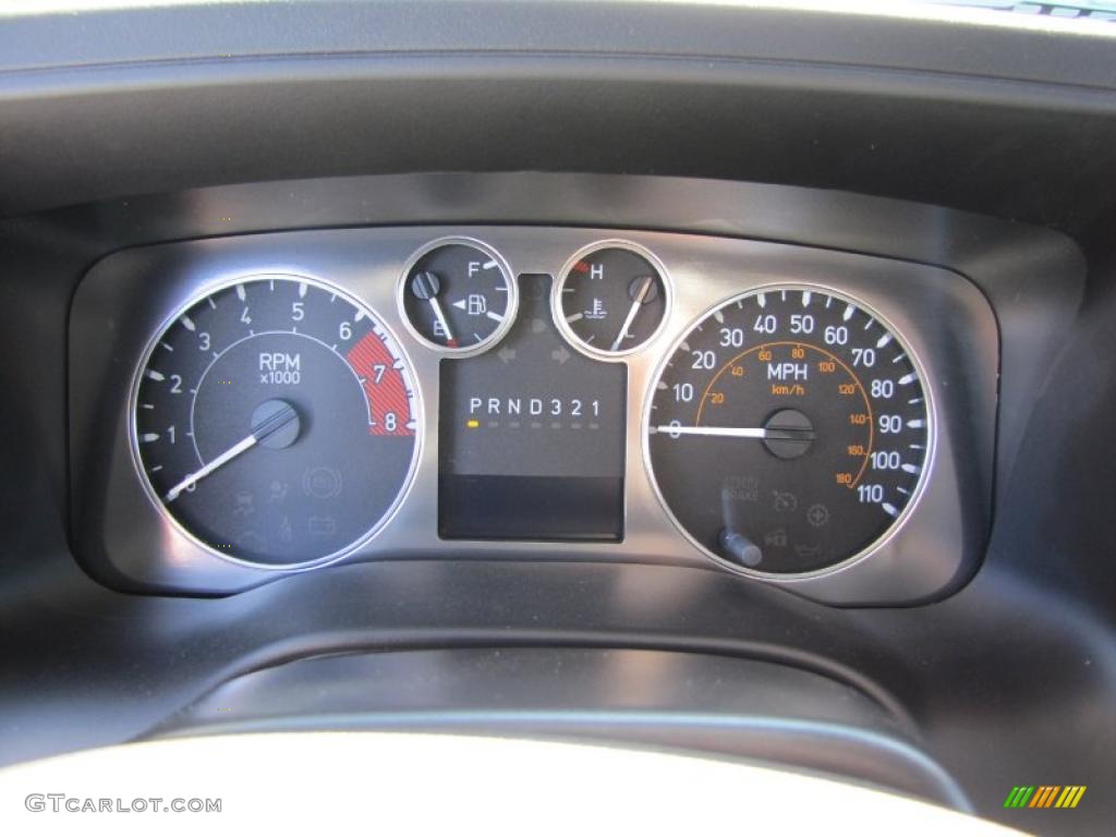 2010 Hummer H3 Standard H3 Model Gauges Photo #46613683