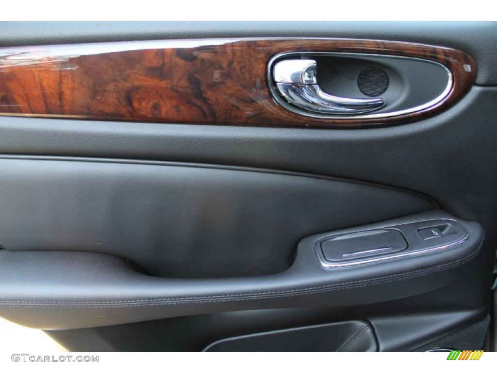 2008 Jaguar XJ XJ8 Charcoal Door Panel Photo #46614163