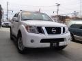 2008 White Frost Nissan Pathfinder SE 4x4  photo #1