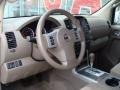 2008 White Frost Nissan Pathfinder SE 4x4  photo #18