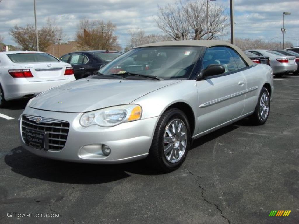 2004 Sebring Limited Convertible - Bright Silver Metallic / Taupe photo #27
