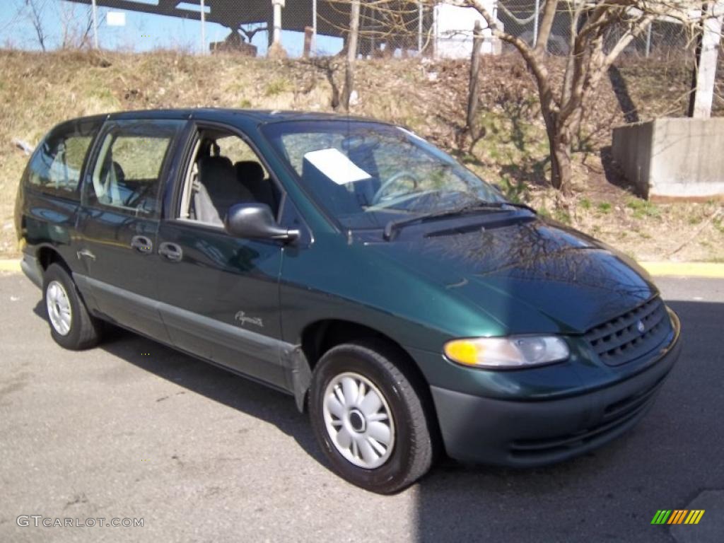 1997 Grand Voyager SE - Forest Green Pearl / Gray photo #3