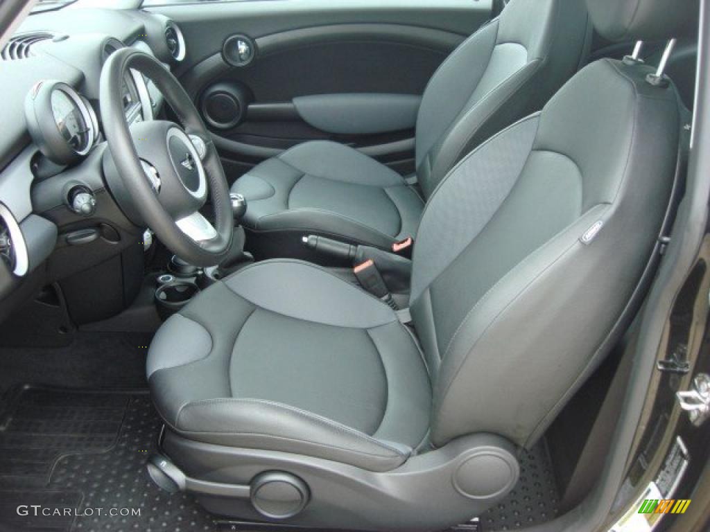 Black/Grey Interior 2009 Mini Cooper Hardtop Photo #46618630