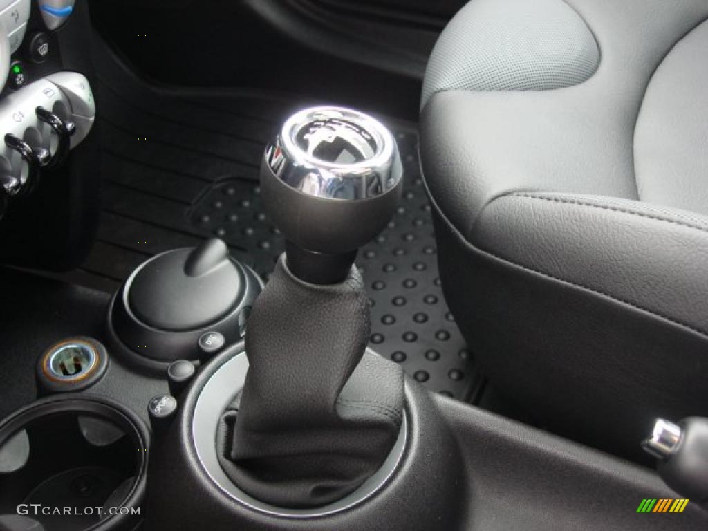 2009 Mini Cooper Hardtop 6 Speed Manual Transmission Photo #46618732