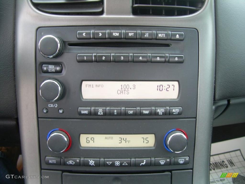 2007 Chevrolet Corvette Coupe Controls Photo #46621819