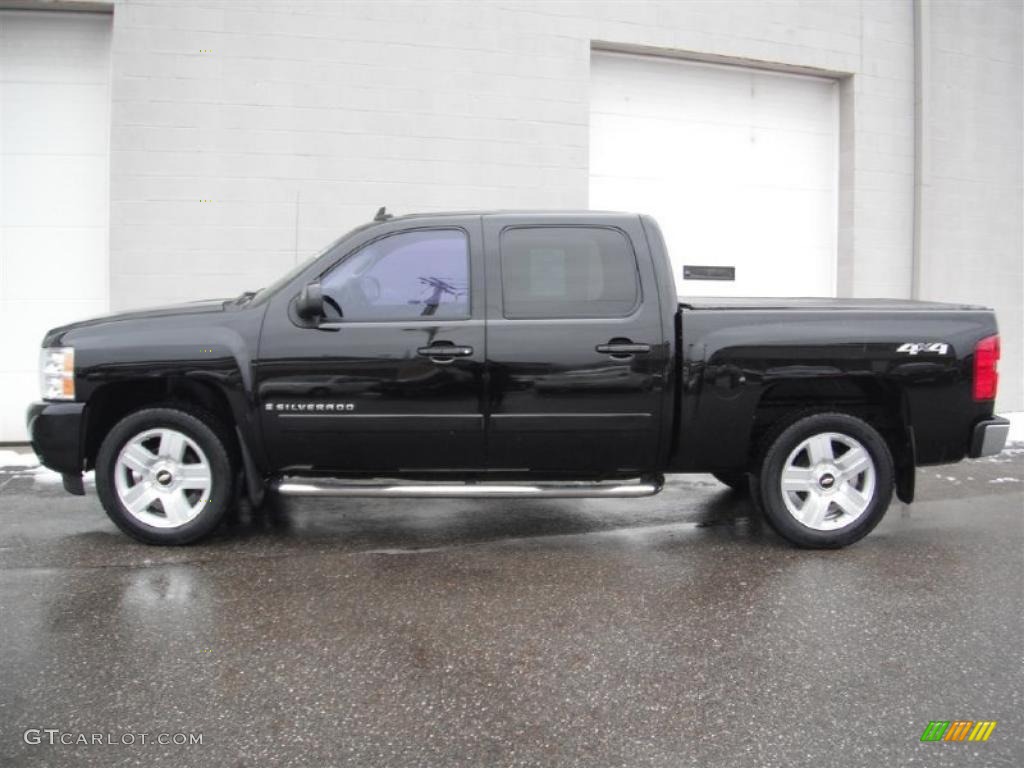 2008 Silverado 1500 LTZ Crew Cab 4x4 - Black / Ebony photo #3