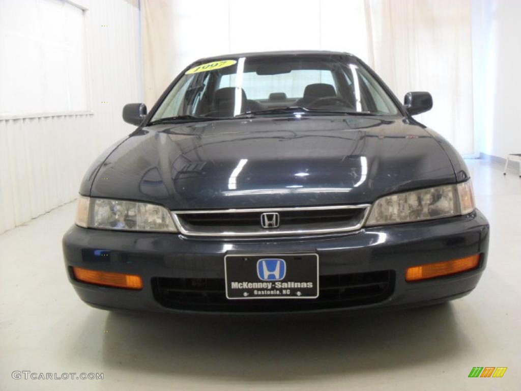 1997 Accord LX Sedan - Mystic Blue Pearl / Gray photo #5