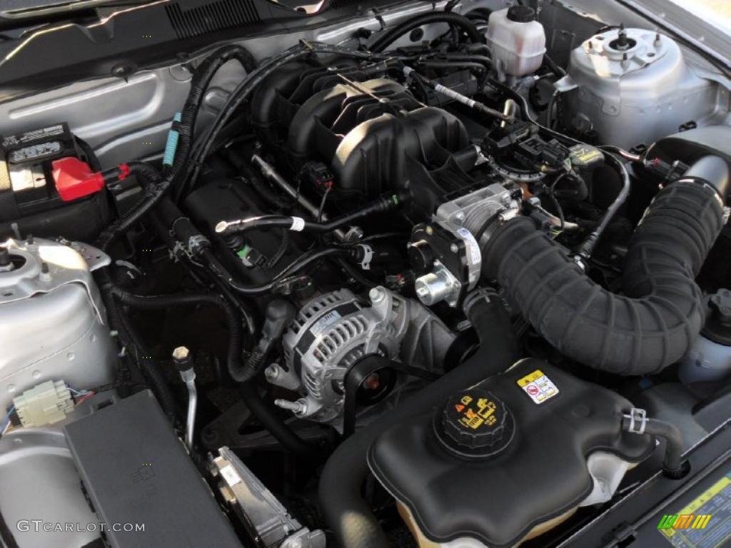 2010 Ford Mustang V6 Coupe 4.0 Liter SOHC 12-Valve V6 Engine Photo #46624504