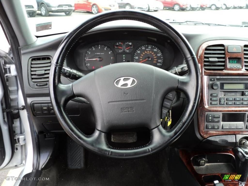 2005 Hyundai Sonata LX V6 Black Steering Wheel Photo #46625641