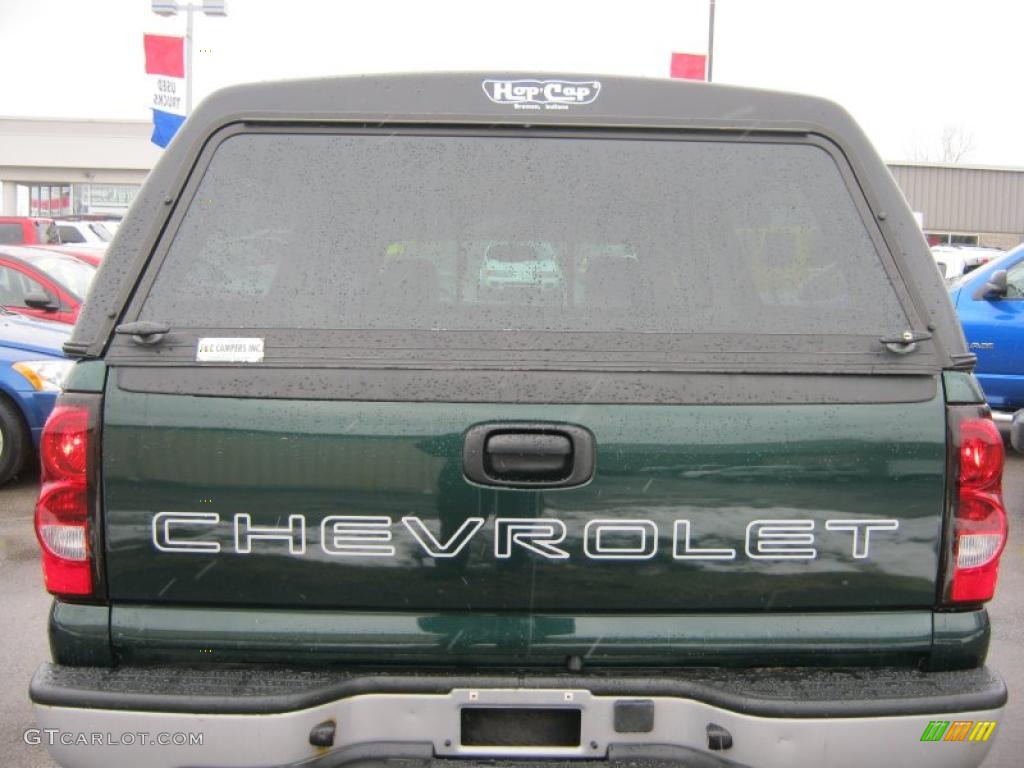 2004 Silverado 1500 LS Extended Cab - Dark Green Metallic / Dark Charcoal photo #12