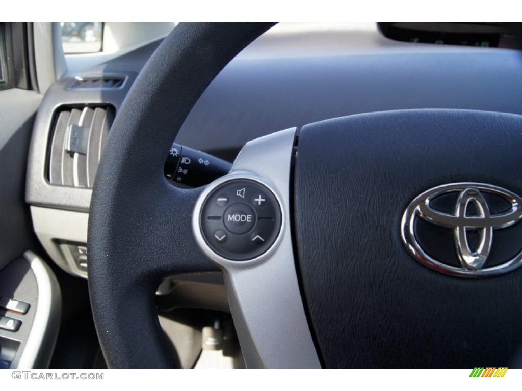 2010 Toyota Prius Hybrid III Controls Photo #46629508