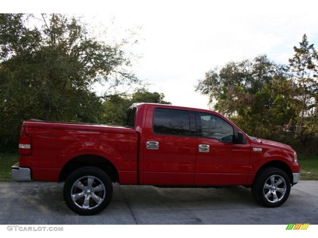 2004 F150 XLT SuperCrew 4x4 - Bright Red / Medium/Dark Flint photo #13