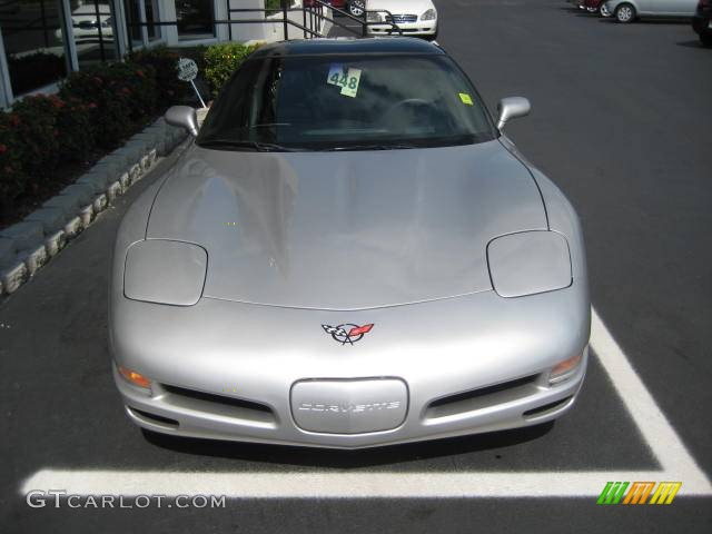 2004 Corvette Coupe - Machine Silver Metallic / Black photo #3