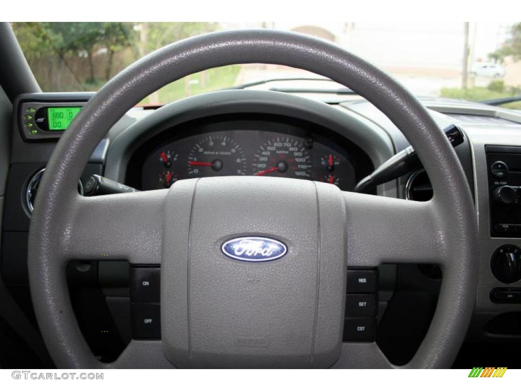 2004 F150 XLT SuperCrew 4x4 - Bright Red / Medium/Dark Flint photo #67