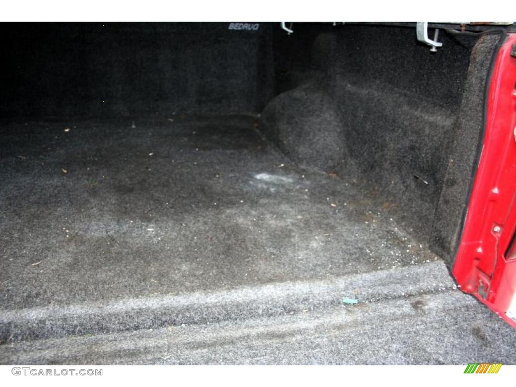 2004 F150 XLT SuperCrew 4x4 - Bright Red / Medium/Dark Flint photo #96