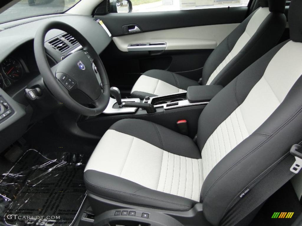 Off Black/Blonde T-Tec Interior 2011 Volvo C30 T5 Photo #46634804