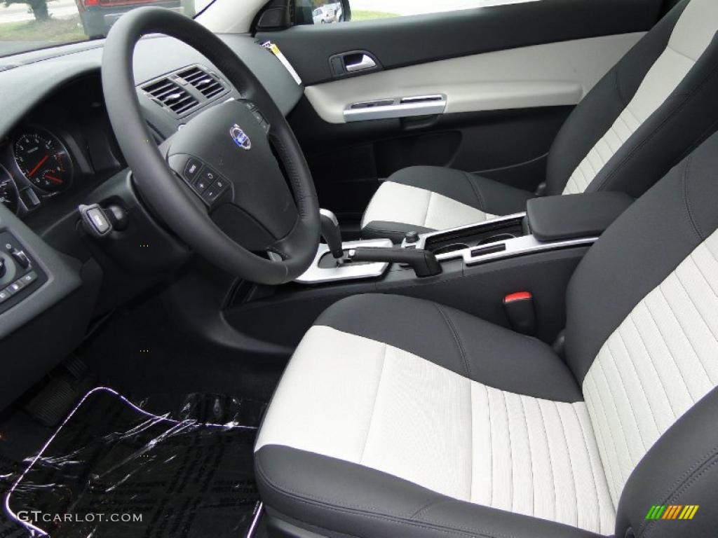 Off Black/Blonde T-Tec Interior 2011 Volvo C30 T5 Photo #46634825