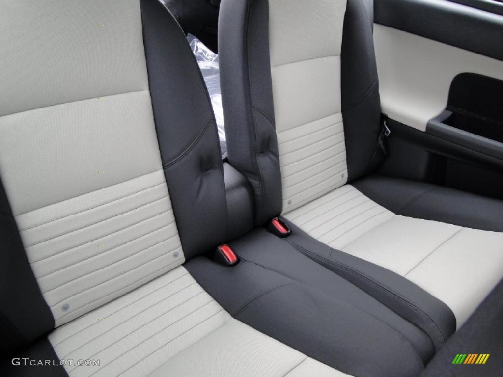 Off Black/Blonde T-Tec Interior 2011 Volvo C30 T5 Photo #46634864