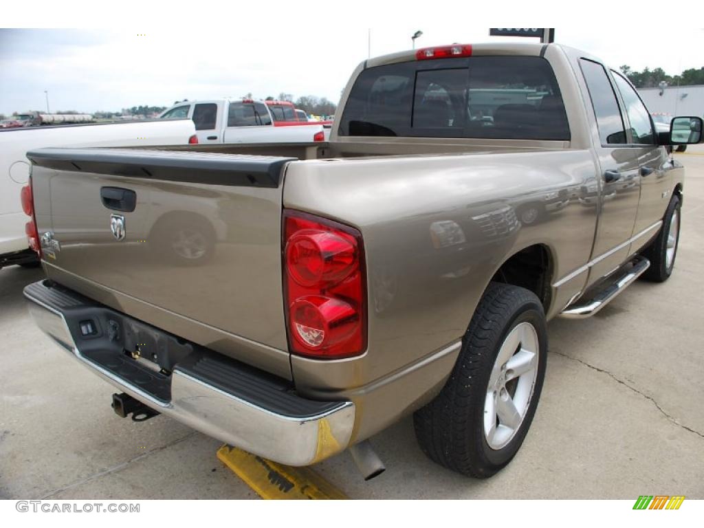 2008 Ram 1500 Big Horn Edition Quad Cab - Light Khaki Metallic / Khaki photo #7