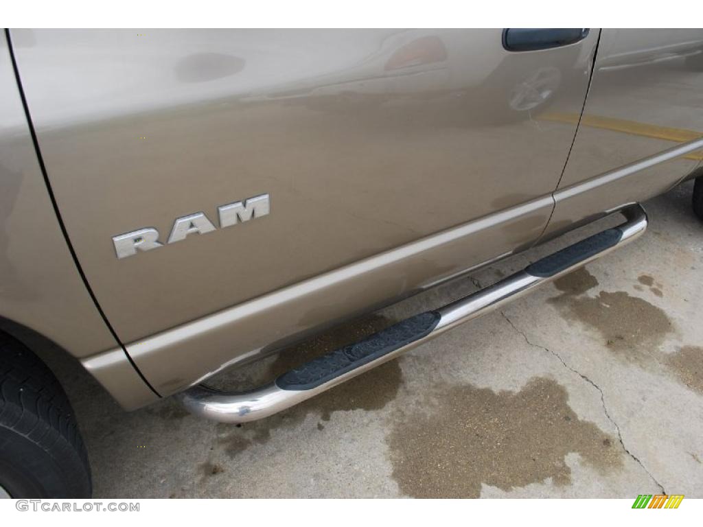2008 Ram 1500 Big Horn Edition Quad Cab - Light Khaki Metallic / Khaki photo #15