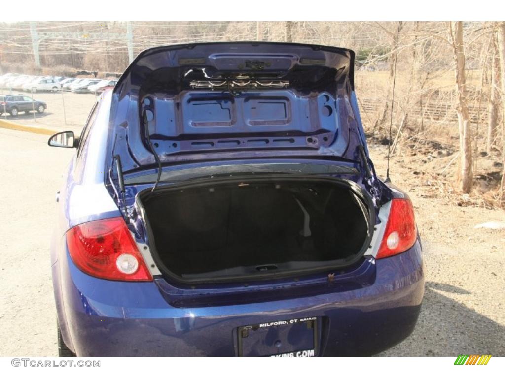 2007 Cobalt LS Sedan - Laser Blue Metallic / Gray photo #9