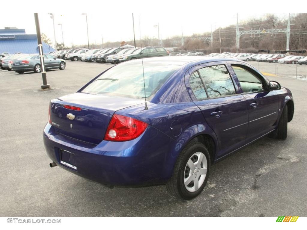 2007 Cobalt LS Sedan - Laser Blue Metallic / Gray photo #6