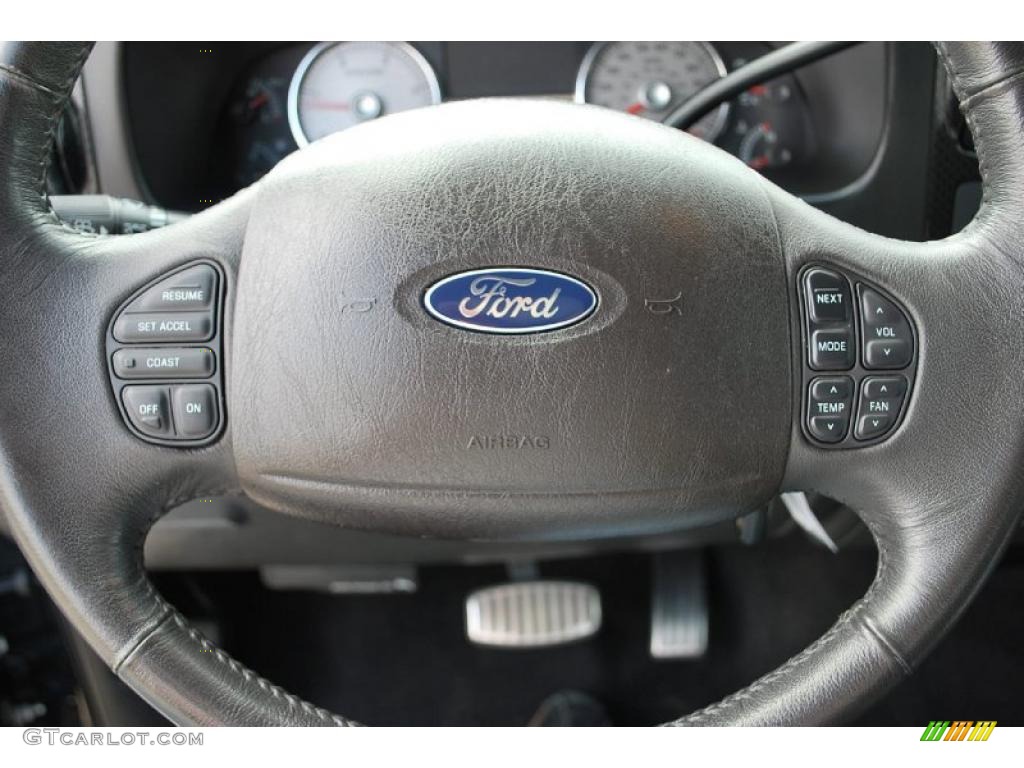 2007 Ford F250 Super Duty Harley Davidson Crew Cab 4x4 Controls Photo #46638677