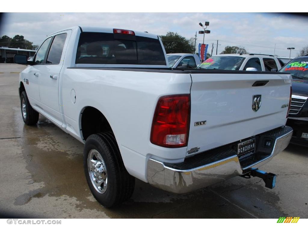 2010 Ram 2500 SLT Crew Cab 4x4 - Bright White / Light Pebble Beige/Bark Brown photo #3