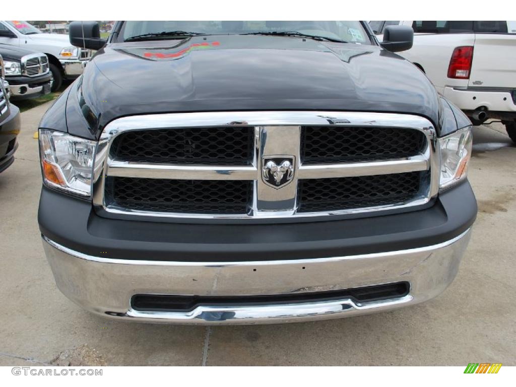 2010 Ram 1500 SLT Crew Cab 4x4 - Brilliant Black Crystal Pearl / Dark Slate Gray photo #11