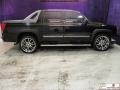 2006 Black Chevrolet Avalanche LT 4x4  photo #6