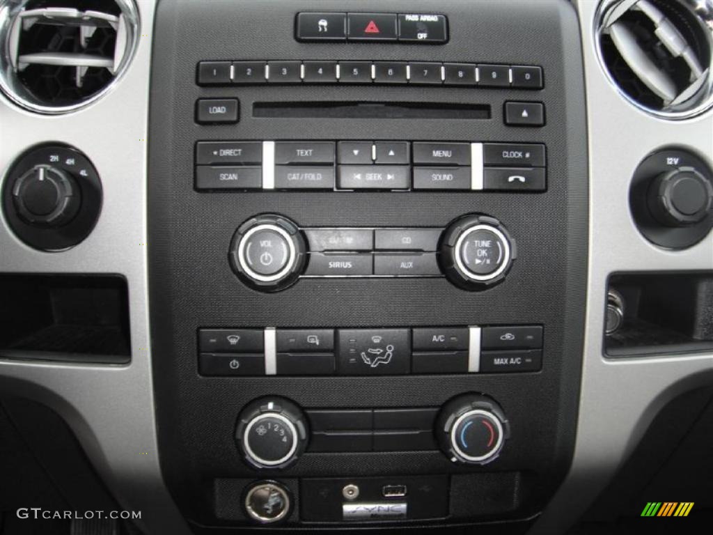 2009 Ford F150 XLT SuperCab 4x4 Controls Photo #46641500