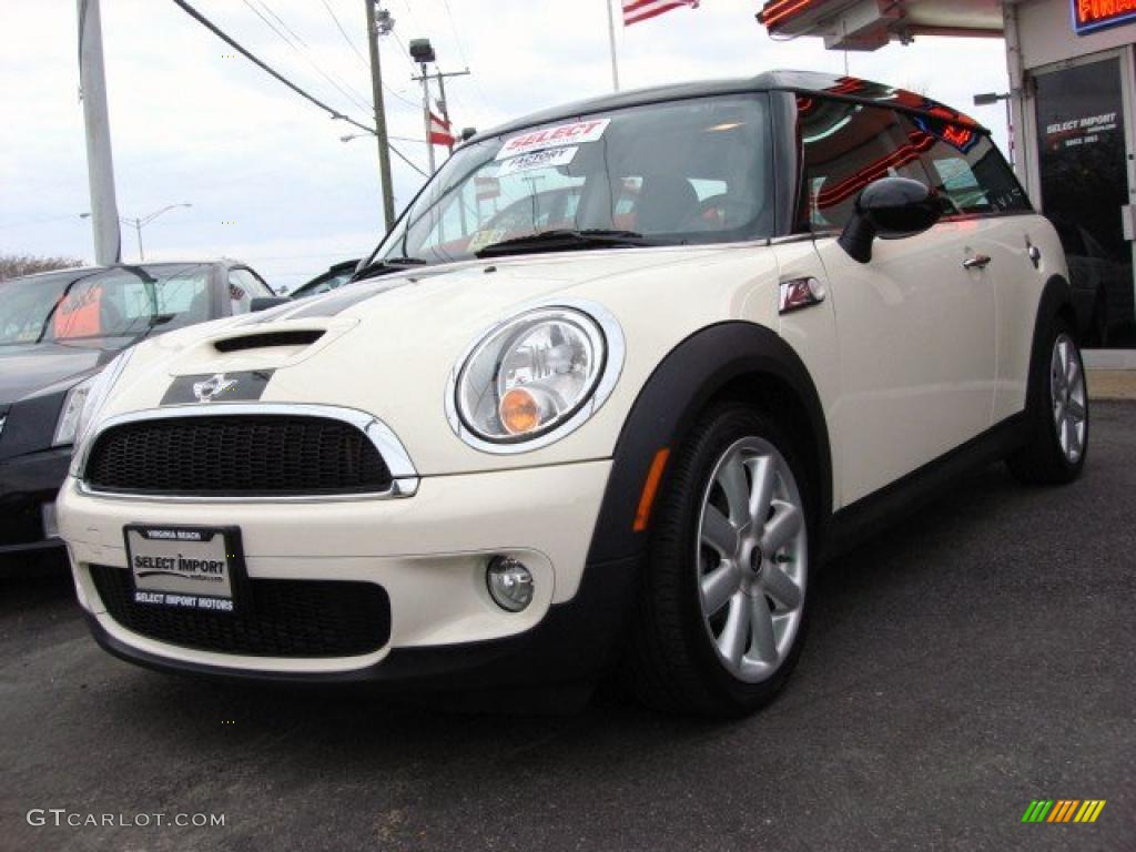 2009 Cooper S Clubman - Pepper White / Punch Carbon Black Leather photo #1