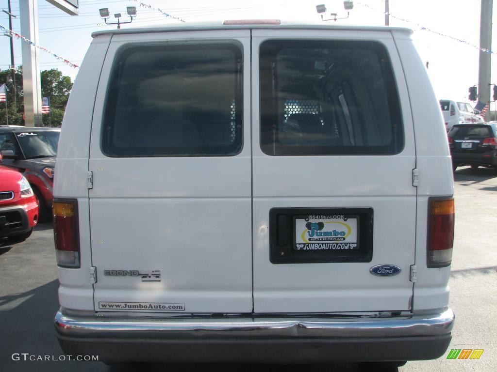 1994 Econoline E250 Cargo Van - White / Gray photo #7