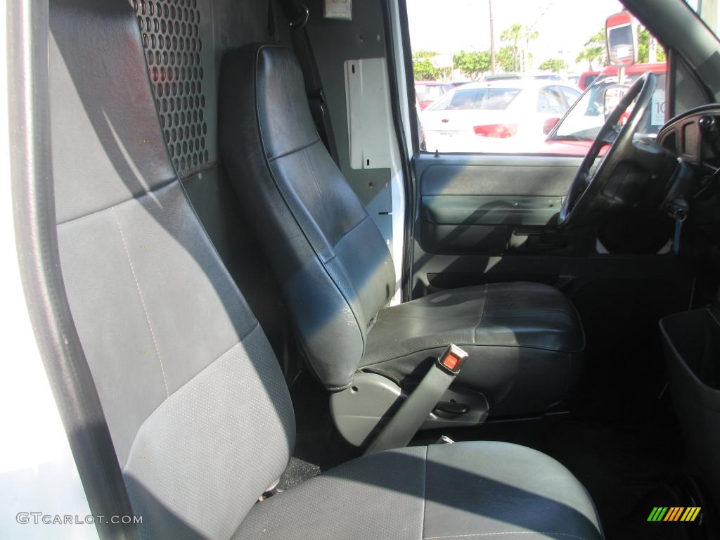 1994 Econoline E250 Cargo Van - White / Gray photo #13