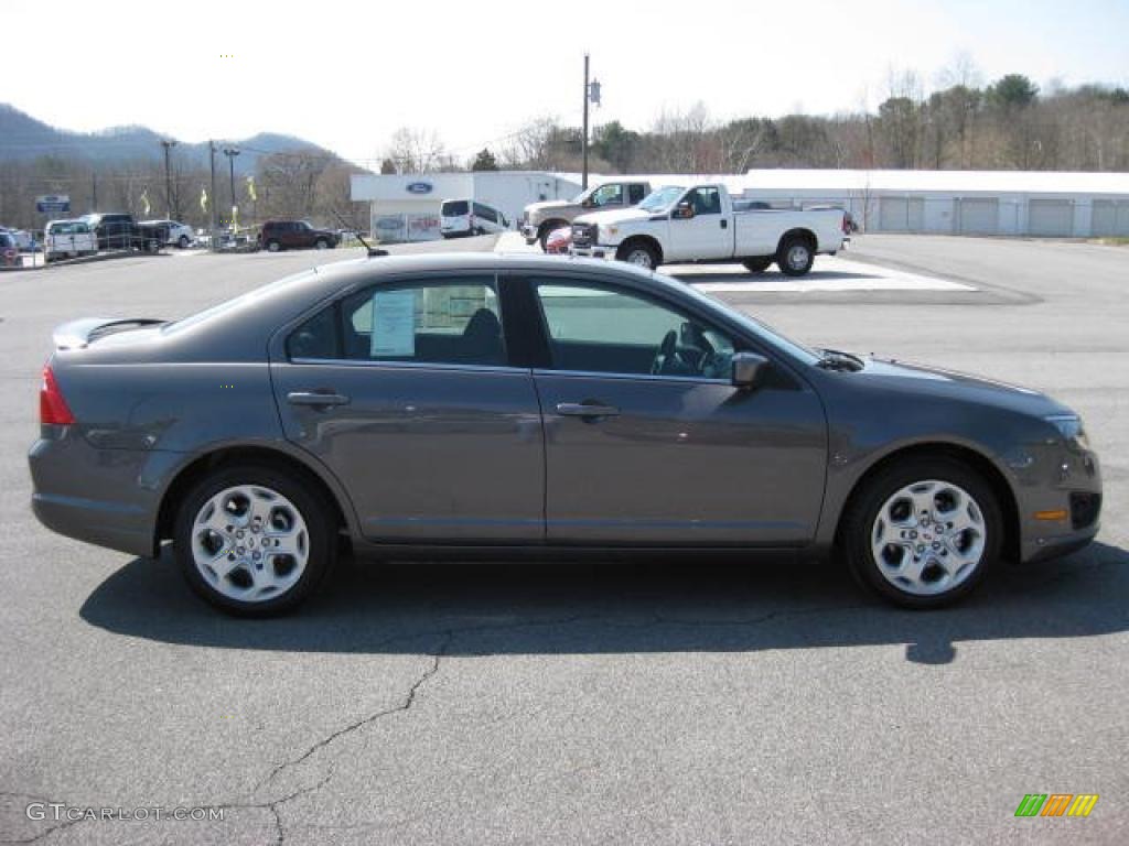 2011 Fusion SE - Sterling Grey Metallic / Charcoal Black photo #5