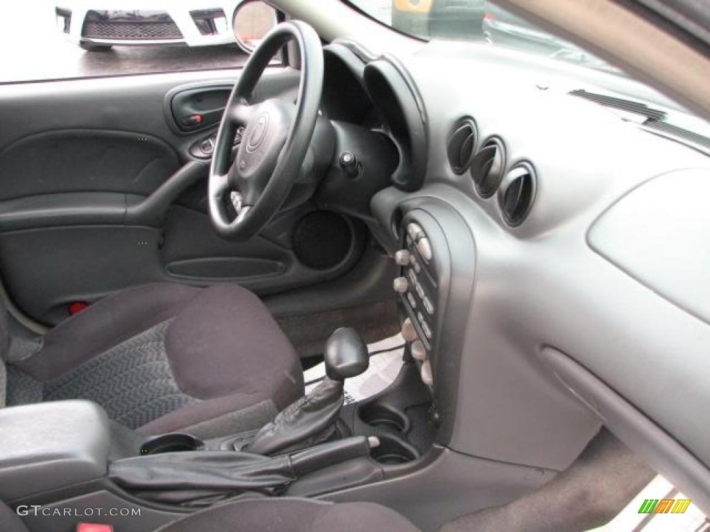 Dark Pewter Interior 2004 Pontiac Grand Am SE Sedan Photo #46644437