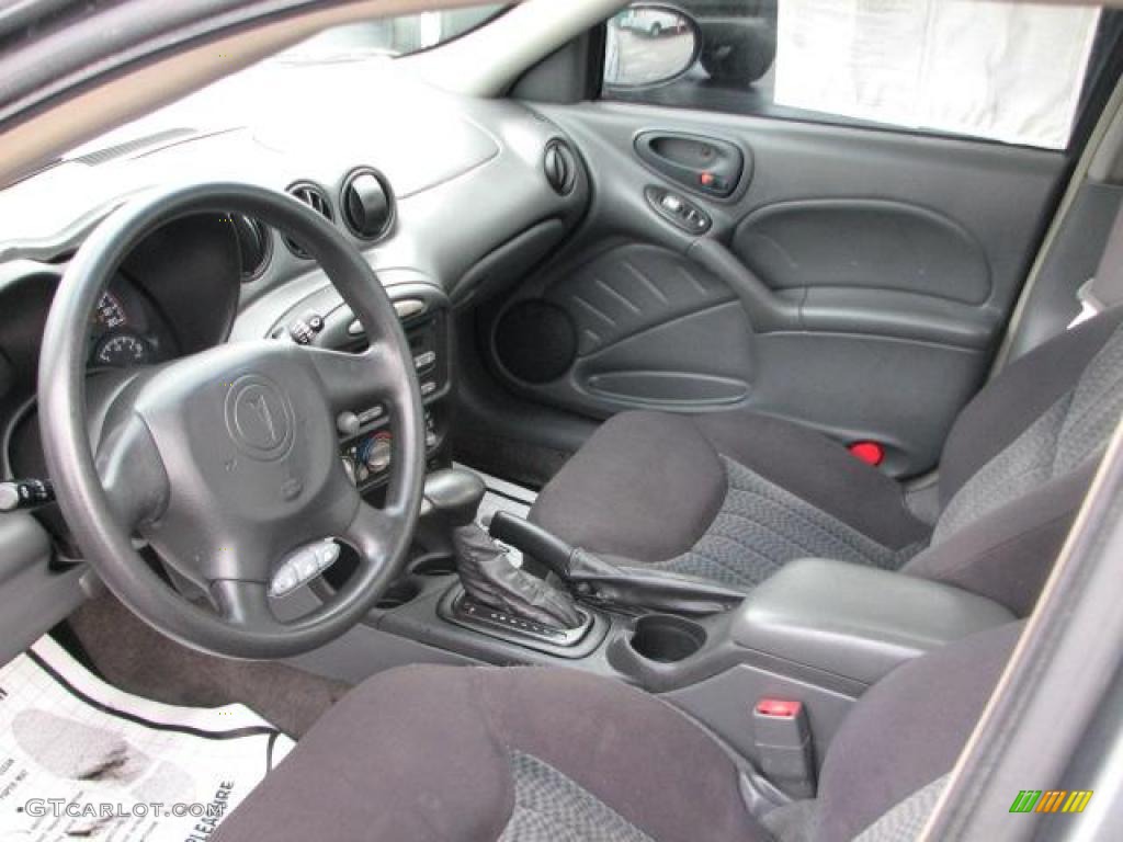 Dark Pewter Interior 2004 Pontiac Grand Am SE Sedan Photo #46644587