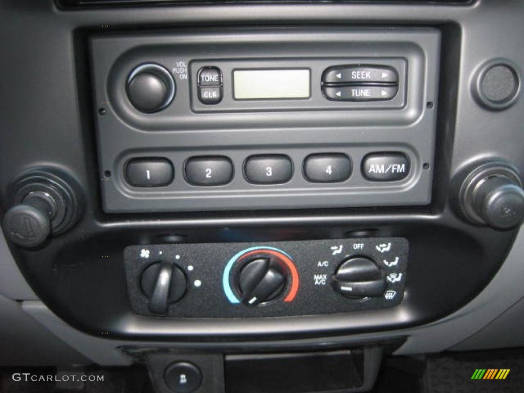 2011 Ford Ranger XL Regular Cab Controls Photo #46645181
