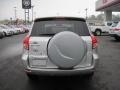 Classic Silver Metallic - RAV4 4WD Photo No. 4