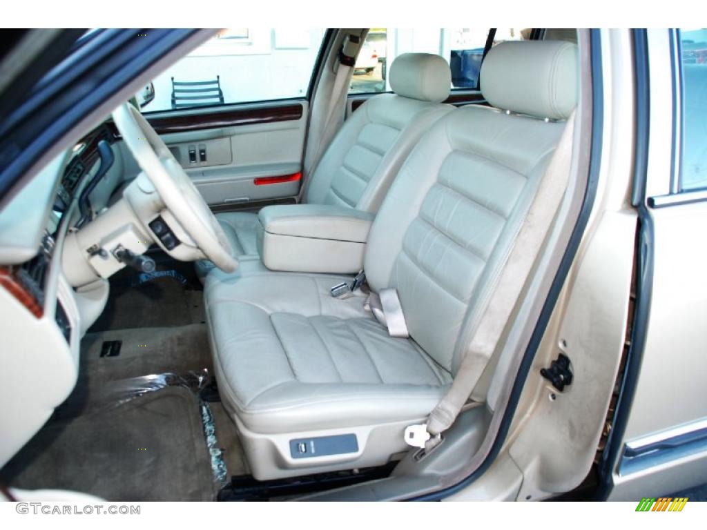 Beige Interior 1996 Cadillac DeVille Sedan Photo #46645874