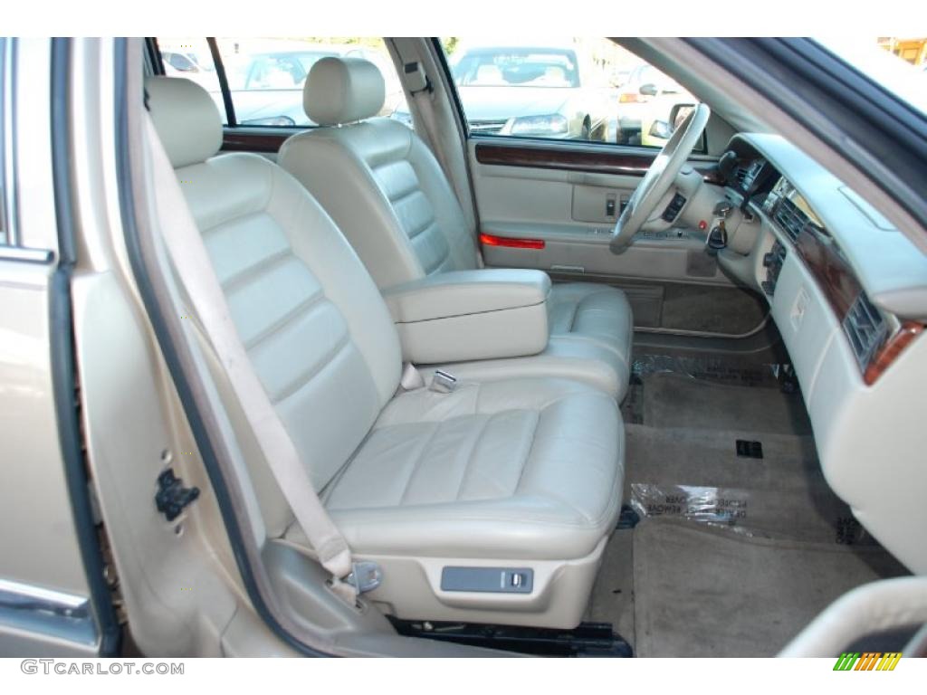 Beige Interior 1996 Cadillac DeVille Sedan Photo #46645928