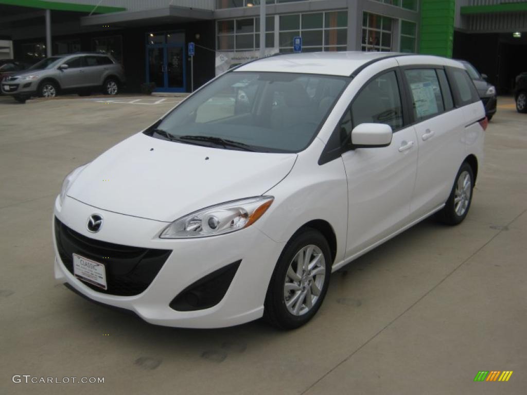 Crystal White Pearl Mica Mazda MAZDA5