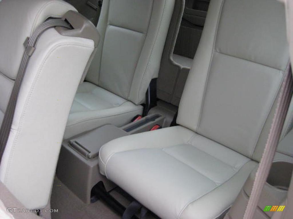 Beige Interior 2011 Volvo XC90 3.2 AWD Photo #46646726
