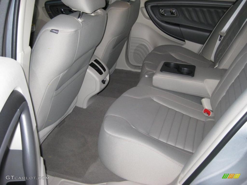 Light Stone Interior 2011 Ford Taurus SE Photo #46647227