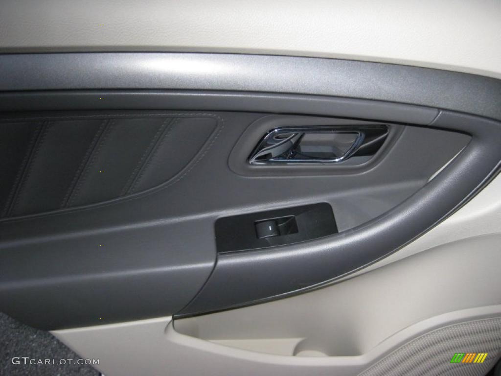 2011 Ford Taurus SE Light Stone Door Panel Photo #46647239